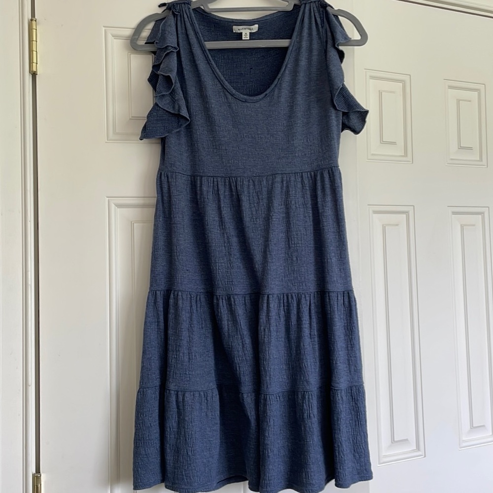 Max Studio ruffled dress size M